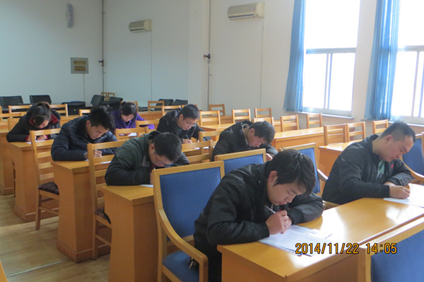 <a href='/2014/1124/c4959a231584/page.htm' target='_blank' title='网络技术部进行下半年业务技能考核'>网络技术部进行下半年业务技能考核</a>